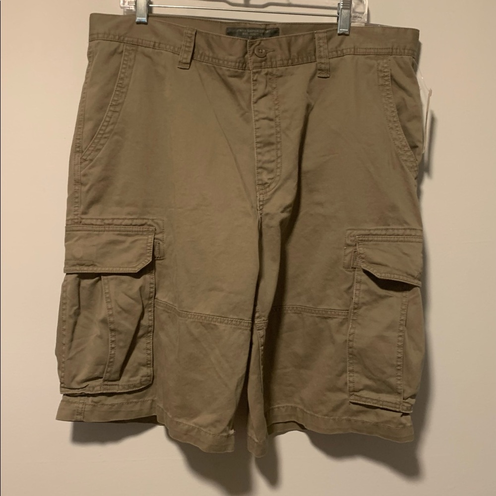 NWT Old Navy Men’s Cargo Shorts